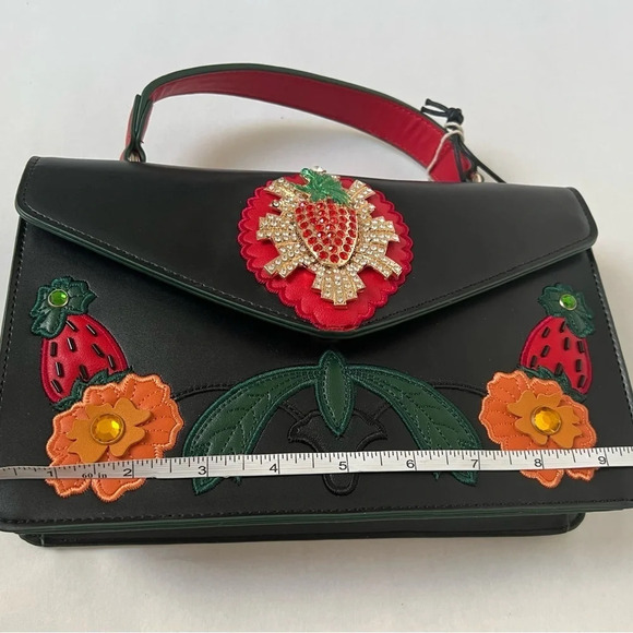 Tosca Blu Black Rhinestone Carrot Flowers Applique Flap Shoulder Bag Top Handle - Picture 7 of 12
